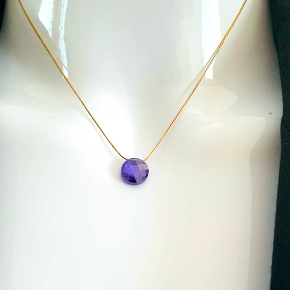 Shiny purple semi-precious stone choker necklace with gold color fine chain - Picture 1 of 11
